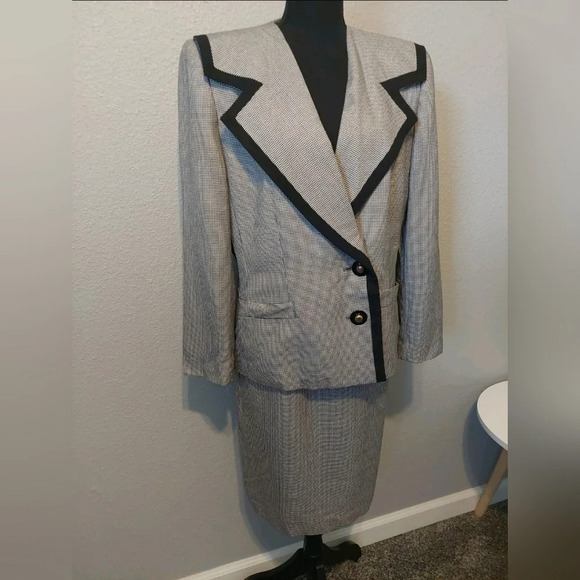 Vintage Houndstooth skirt suit Button Accent Lined 12 90s Y2K Academia Retro - Picture 2 of 9